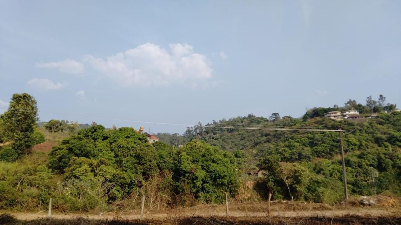 Snowdrop Inn Coorg Madikeri Exterior photo